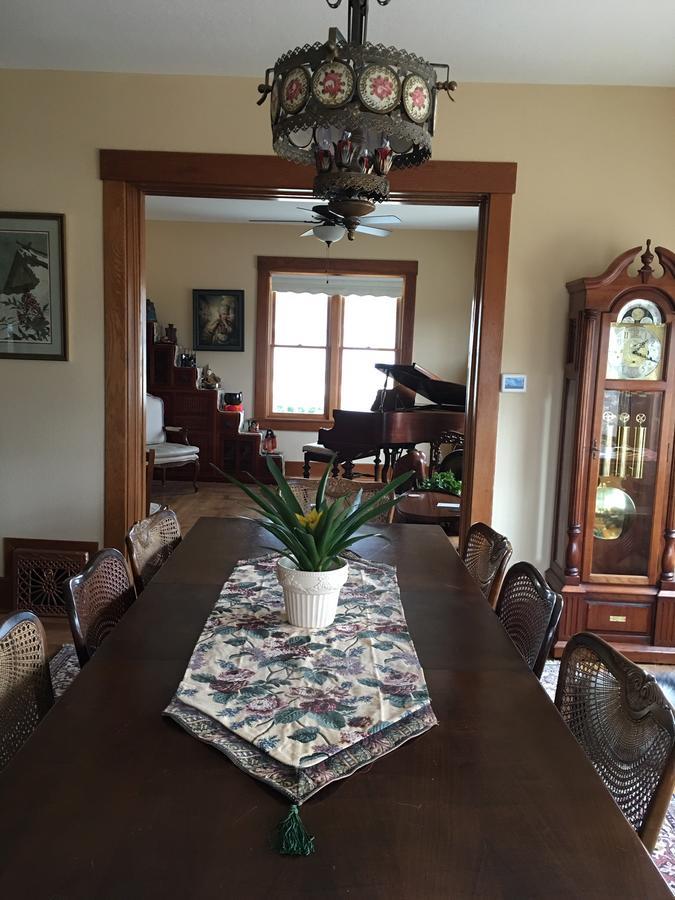 Attwood House Bed And Breakfast Near Manhattan, Ks Randolph 외부 사진