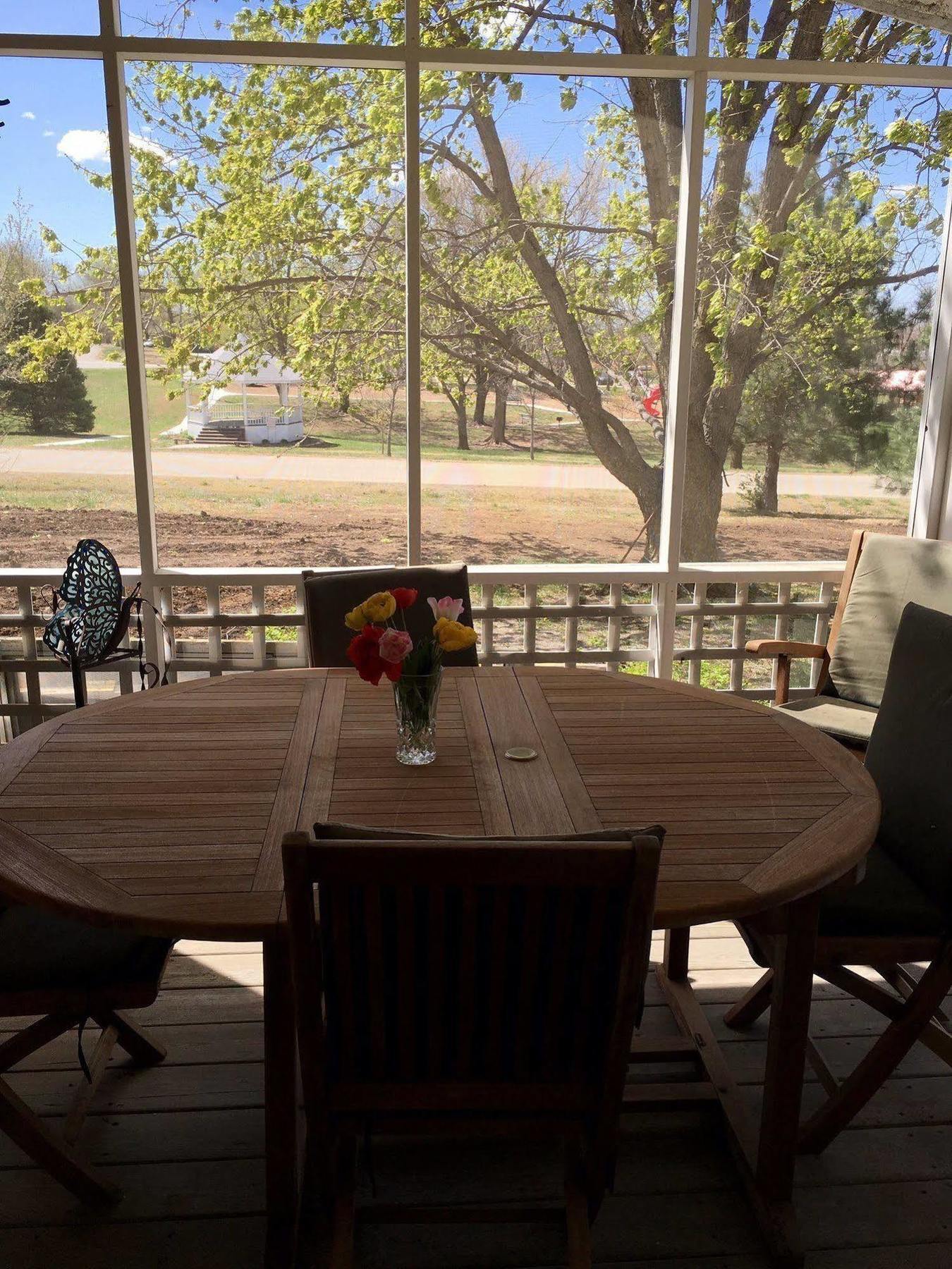 Attwood House Bed And Breakfast Near Manhattan, Ks Randolph 외부 사진